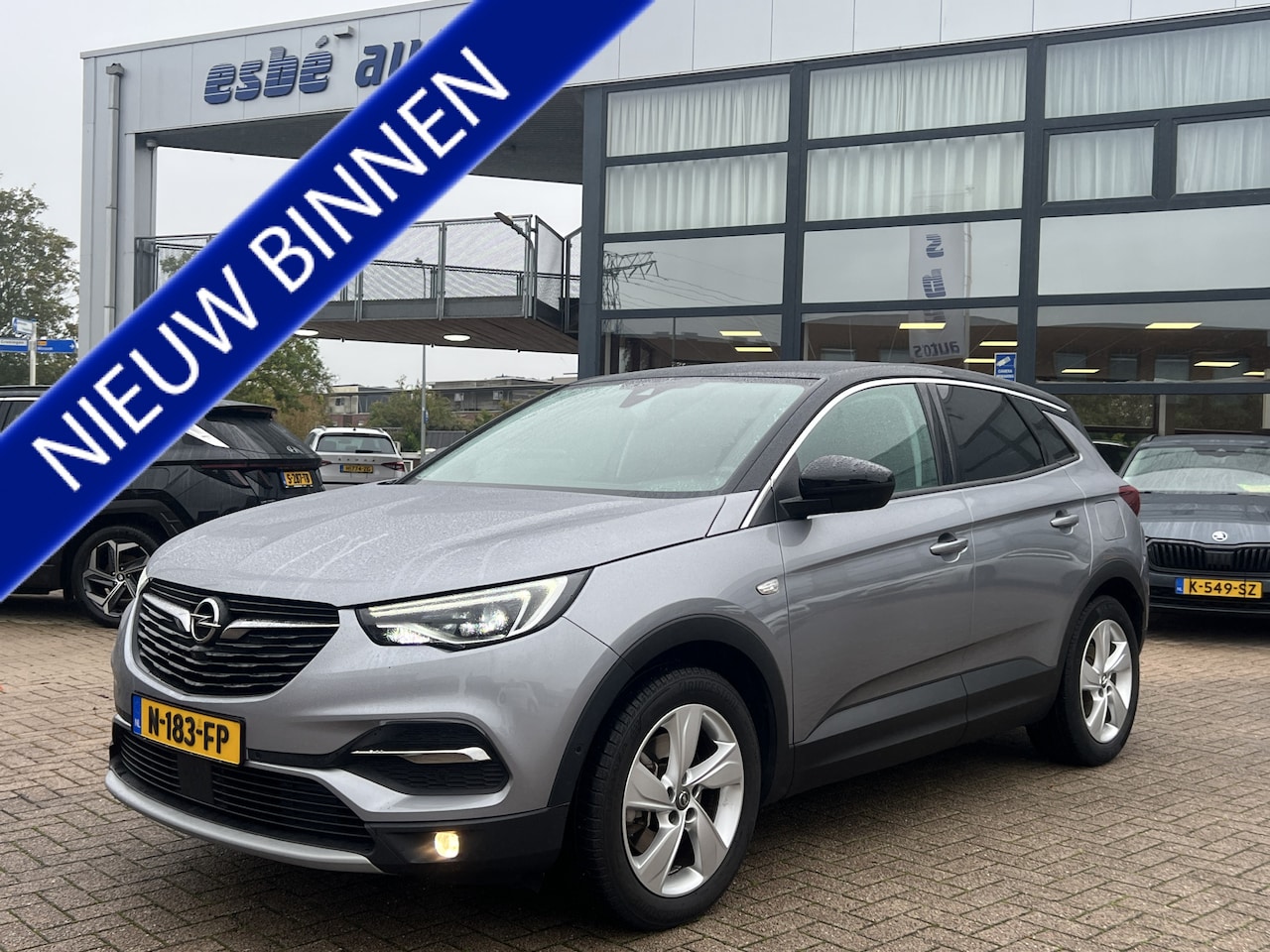 Opel Grandland X - 1.6 Turbo 225 pk Hybrid Business Elegance Navigatie Trekhaak Camera Carplay Stoelverwarmin - AutoWereld.nl