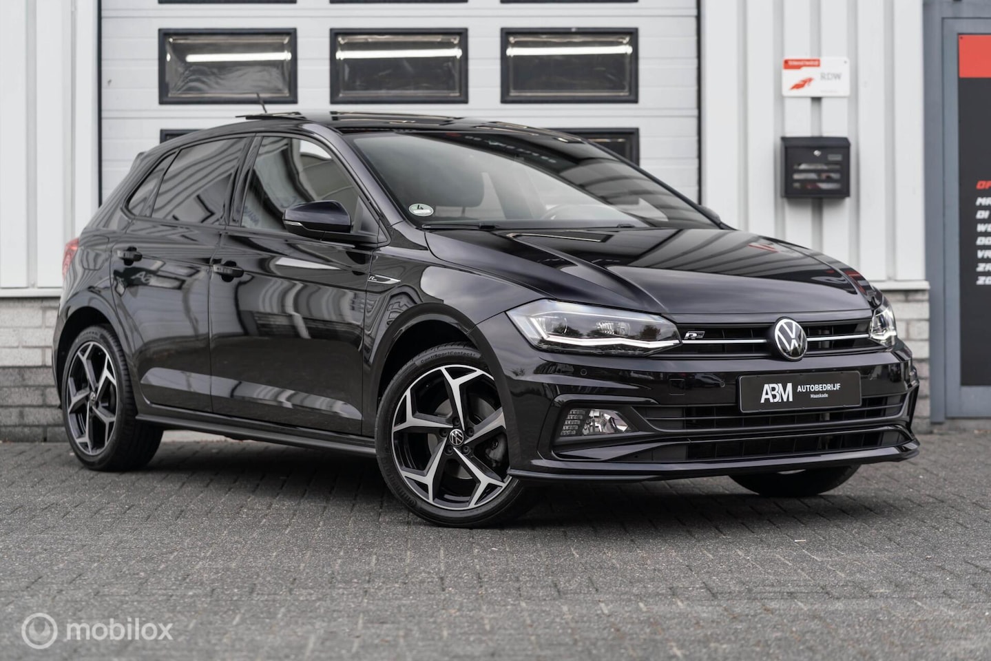 Volkswagen Polo - 1.0 TSI 116PK DSG 3X R-LINE VIRTUAL PANO VOL - AutoWereld.nl