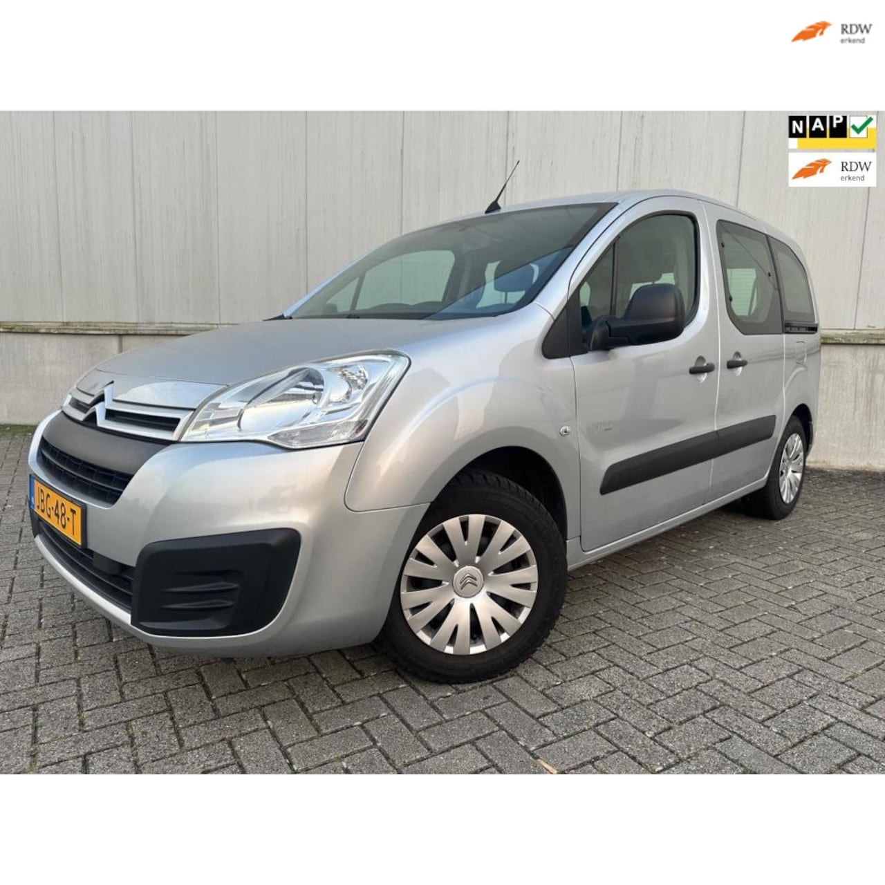 Citroën Berlingo - 1.6 BlueHDi Feel Automaat, Euro 6, NL auto... - AutoWereld.nl