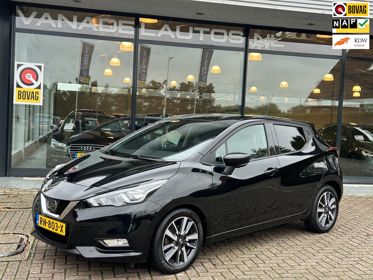 Nissan Micra - 0.9 IG-T N-Connecta Navi 360 Camera Park.Sens Clima Cruise NAP NL-Auto Dealeronderhouden! - AutoWereld.nl