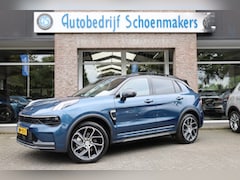 Lynk & Co 01 - 1.5 MY23 LUXURY-LINE STUURVERWARMING 360-CAMERA STUUR/STOELVERW. ROLHOES PANO/SCHUIF MEMOR