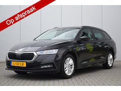 Skoda Octavia Combi - 1.0 TSI Business Edition Priv/Glass Navi/Carlpay Digi/Cockpit Led Pdc