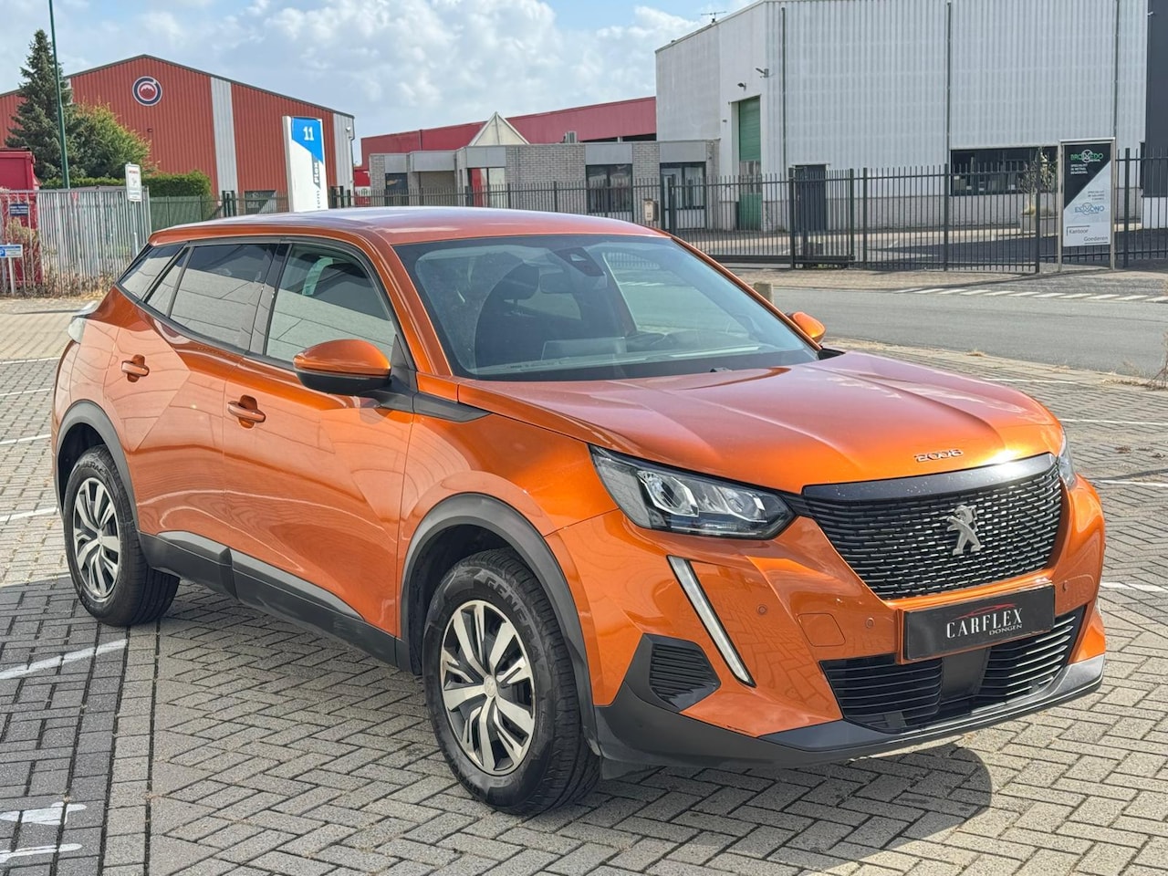 Peugeot 2008 - 1.2 Puretech S&S Active LED/CAMERA/TREKHAAK - AutoWereld.nl