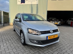 Volkswagen Polo - 1.4-16V Highline 5-DEURS NIEUWE APK AIRCO|CRUISE|D.RIEM VERVANGEN