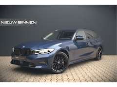 BMW 3-serie Touring - 330e High Executive Sportline | Keyless | PDC | Leer | Hifi | Ambiance Verlichting | Stoel