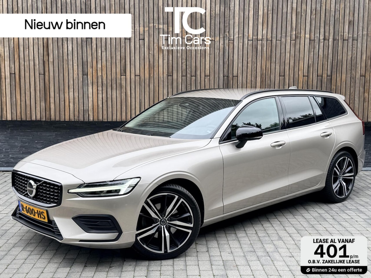 Volvo V60 - 2.0 B3 Essential Automaat | Google Maps Navigatiesysteem | Apple CarPlay | LED verlichting - AutoWereld.nl