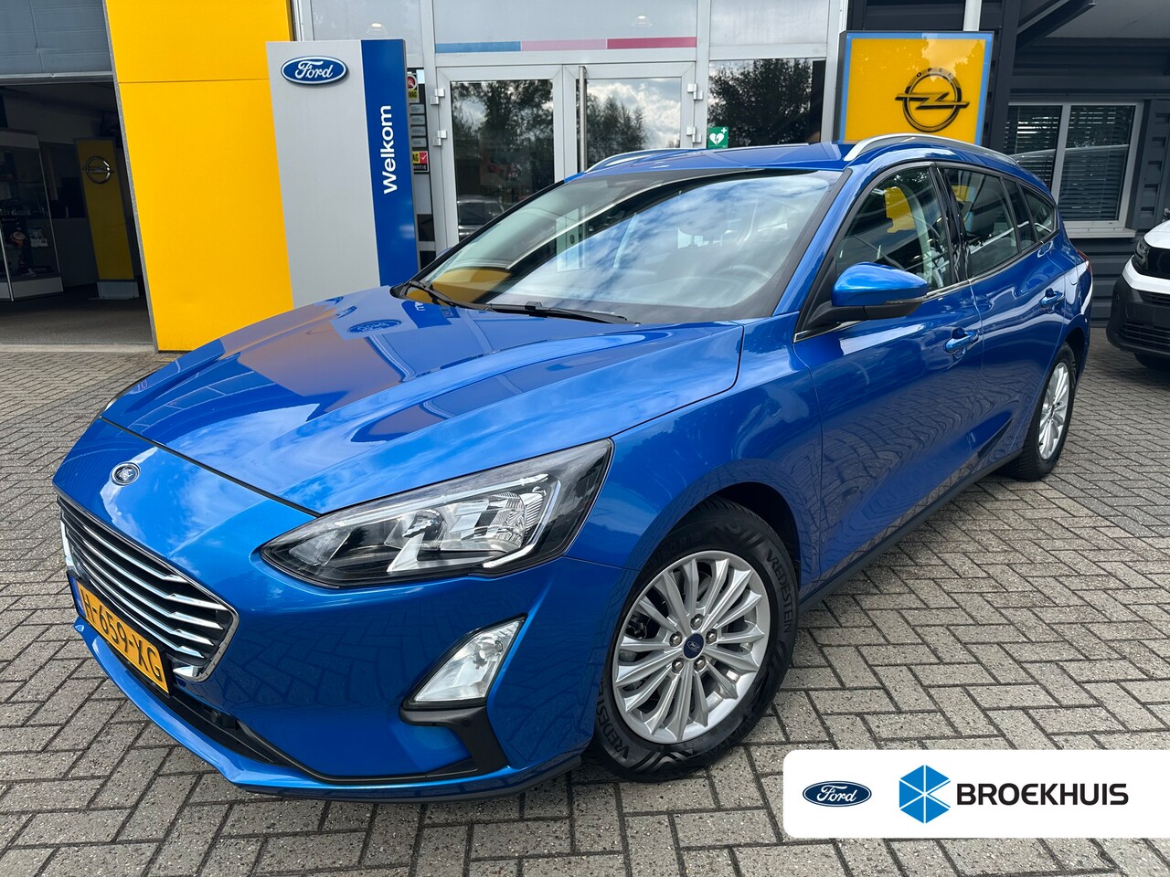 Ford Focus Wagon - 1.0 125PK Titanium Business | NAVIGATIE| PARKEERSENSOREN V+A| CRUISE CONTROL| KEYLESS ENTR - AutoWereld.nl