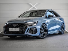 Audi RS3 - 2.5 TFSI quattro Pano B&O Keramisch Leer Maxton