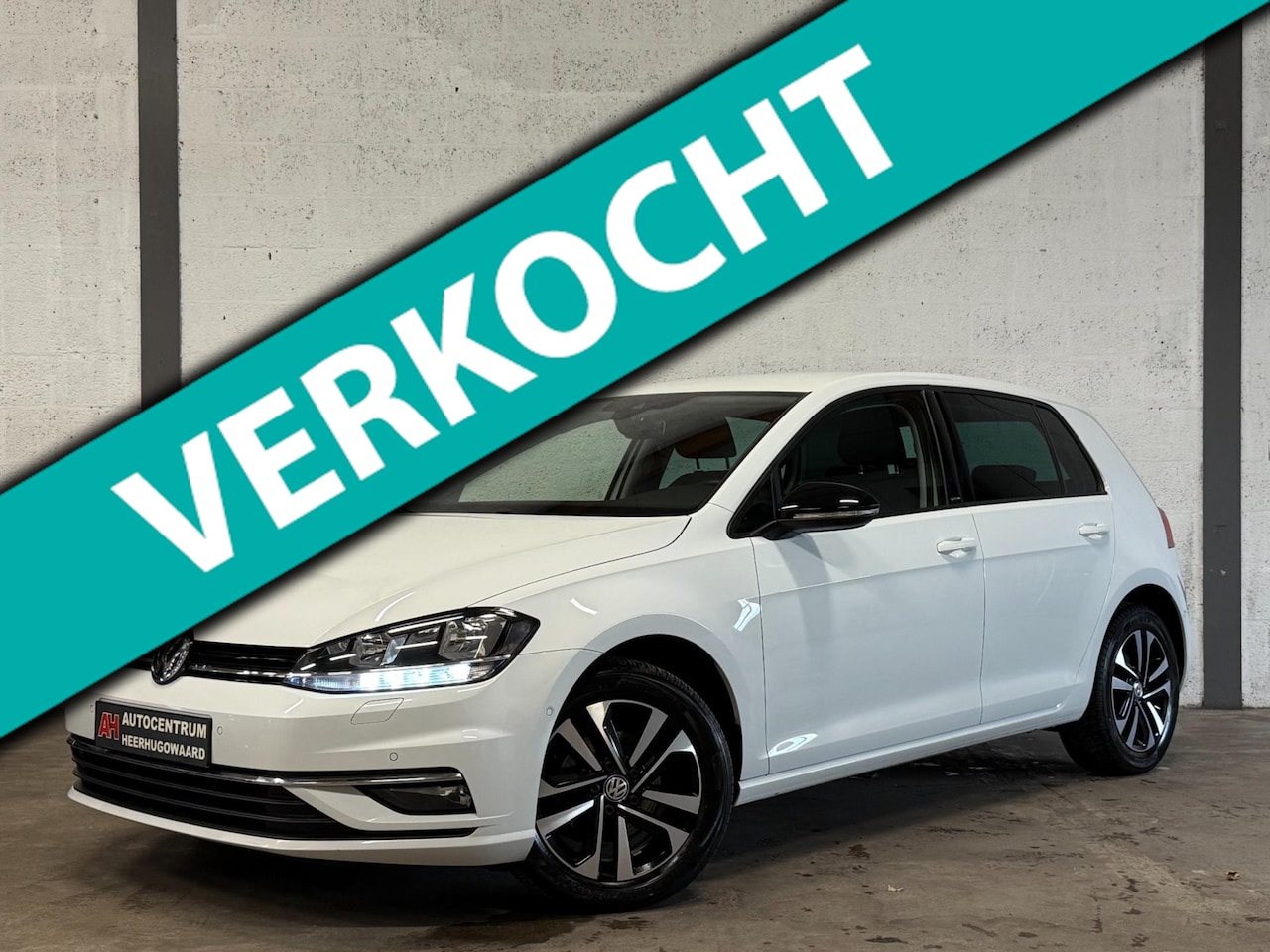 Volkswagen Golf - 1.0 TSI IQ Drive Navi|Cruise|Blindspot|Clima|Dealer Onderhouden !! - AutoWereld.nl