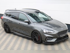 Ford Focus Wagon - 2.3 EcoBoost ST-3 Carplay B&O 1ste Eig