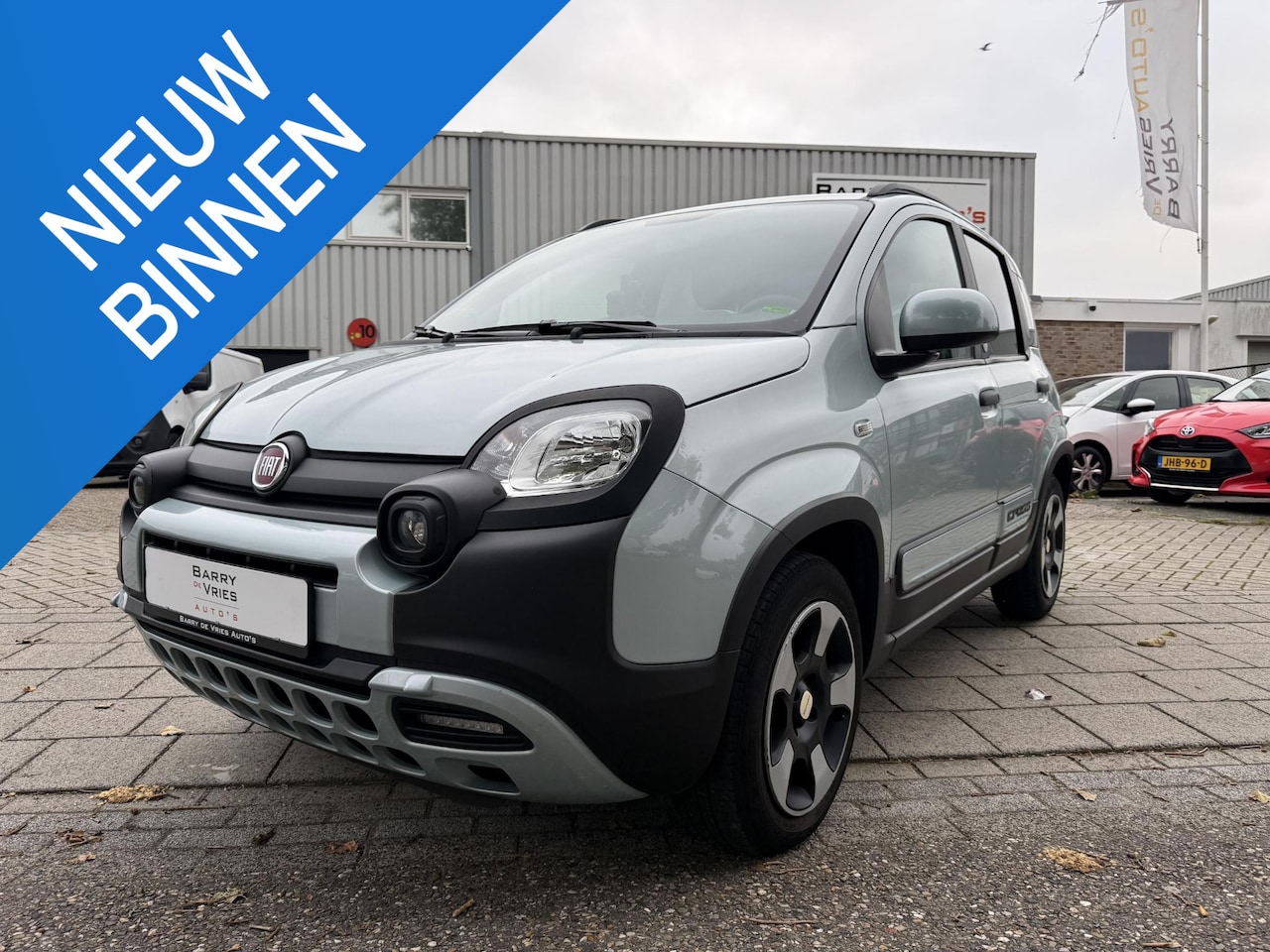 Fiat Panda - 1.0 Hybrid Launch Edition City Cross | Parkeer sensoren | Climate Control | - AutoWereld.nl