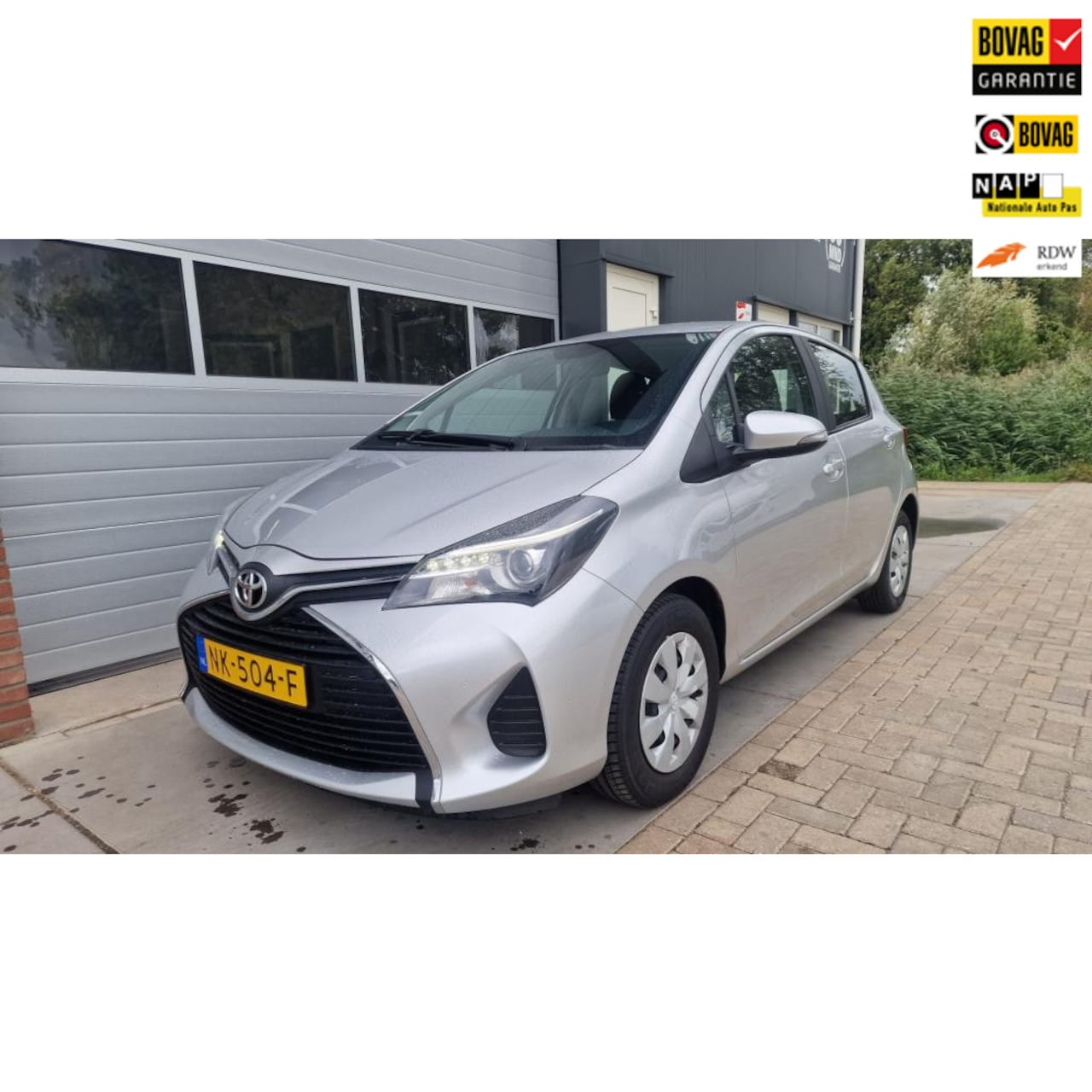 Toyota Yaris - 1.0 VVT-i Aspiration | 12 Maanden BOVAG Garantie - AutoWereld.nl