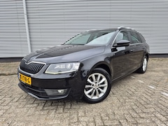 Skoda Octavia Combi - 1.6 TDI Elegance Businessline, navigatie, airco, cruise,