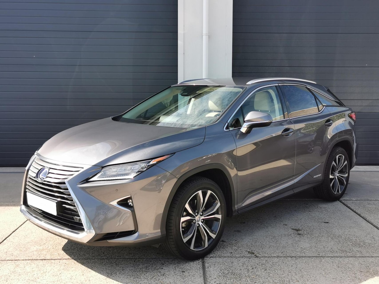 Lexus RX 450h - 4WD Luxury Line 16.825km! - AutoWereld.nl