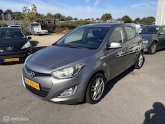 Hyundai i20 - 1.2i i-Drive 2012 nette staat