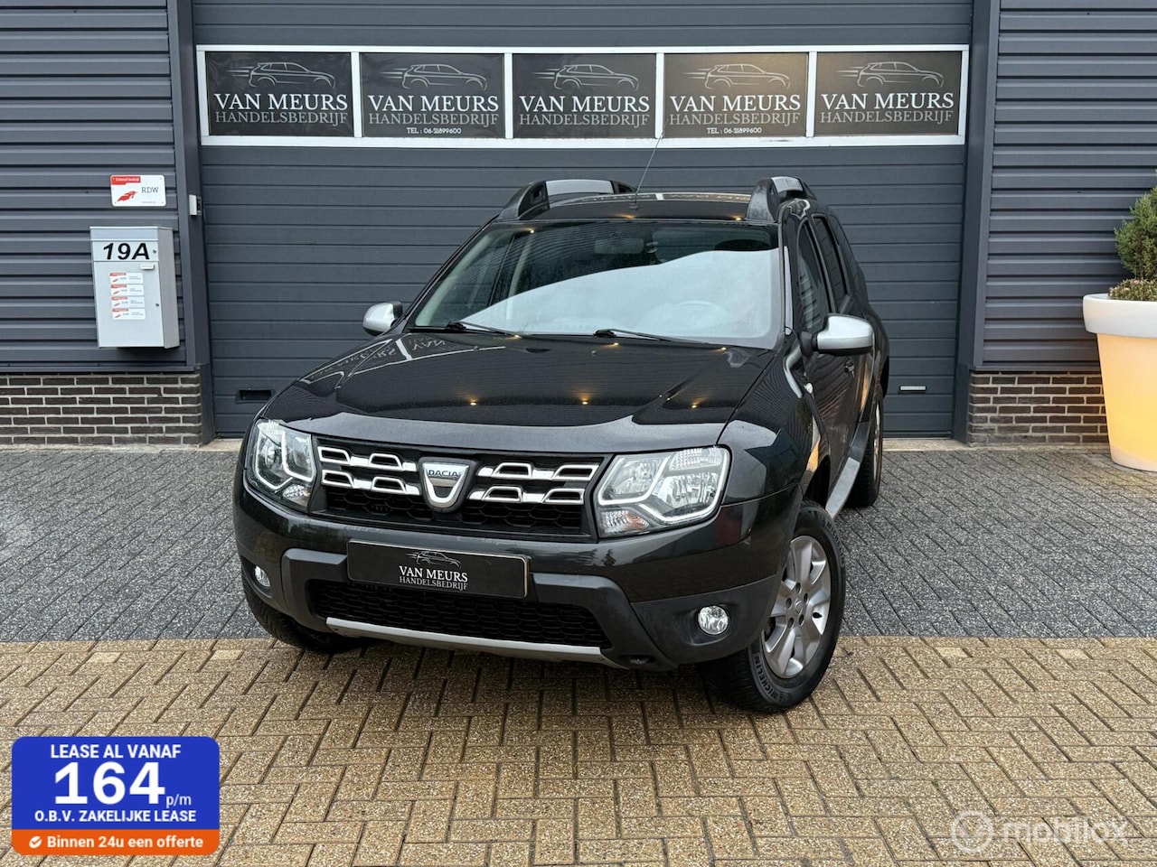 Dacia Duster - 1.2 Tce 4x2 Prestige 1.2 TCe 4x2 Prestige, Airco, trekhaak, leder, stoelverwarming, NAP, APK 07-2026 - AutoWereld.nl