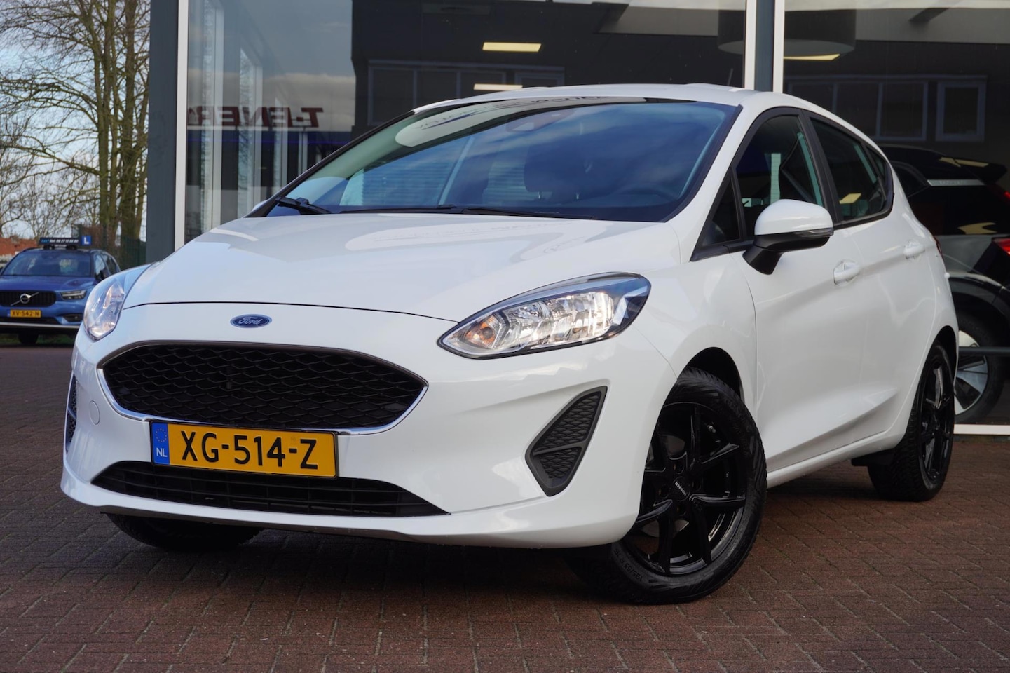 Ford Fiesta - 1.1 Trendy | 5deurs | Airco | Navigatie | Vol opties | LM velgen | PDC | Inruil mogelijk - AutoWereld.nl