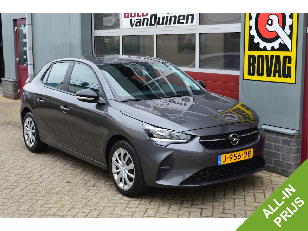 Opel Corsa - 1.2 Edition O.a: Airco, Navi, Cruise, Carplay, DAB, Rijklaar, Etc. All-in prijs! - AutoWereld.nl