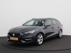SEAT Leon Sportstourer - 1.5 TSI FR Business Intense/ achteruitrijcamera/ trekhaak/ zeer mooi