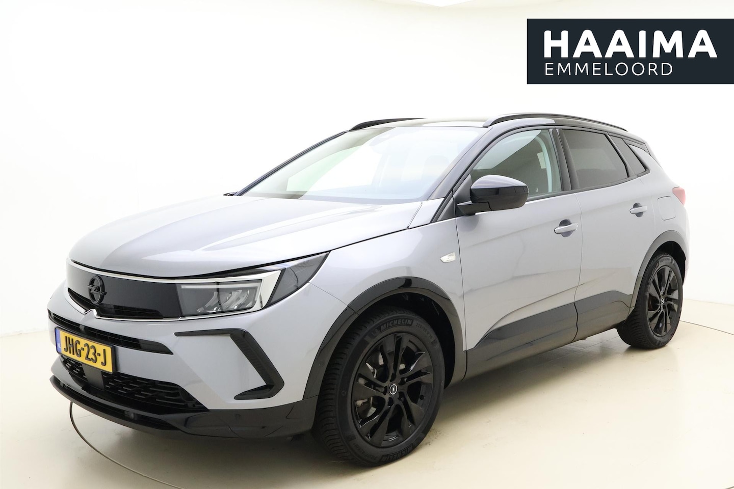 Opel Grandland - 1.6 Turbo Plug-In Hybrid GS 225 PK | Navigatie | Keyless | Camera | AGR | Dakrails | Zwart - AutoWereld.nl