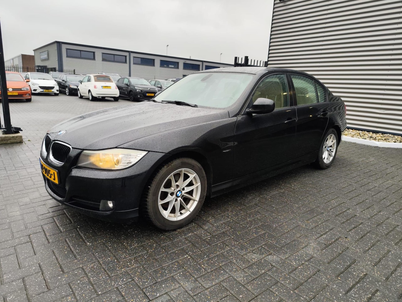 BMW 3-serie - 318d Corporate Lease High Executive 318d Corporate Lease High Executive - AutoWereld.nl