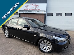 BMW 5-serie - 525i EXE AUT LCI DAK LEER NAVI Y-TIMER INRUIL MOG