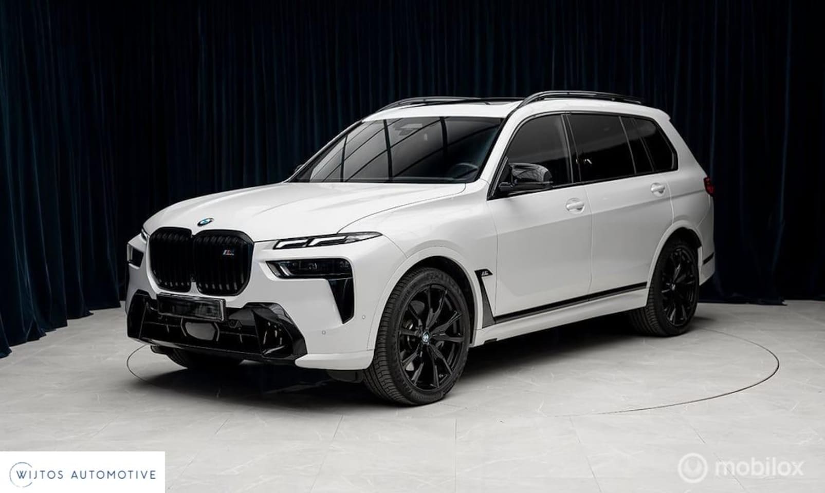 BMW X7 - M60i xDrive M60i xDrive, massage, pano, B&W, M-Sport Pro, trekh - AutoWereld.nl