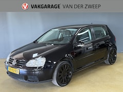 Volkswagen Golf - 1.6 FSI Trendline | Nieuwe distributieketting