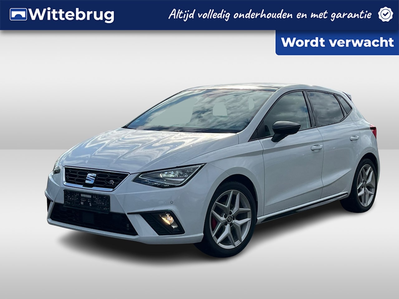 SEAT Ibiza - 1.5 TSI 150pk FR DSG Automaat / Panorama dak / LM 17 inch / Full LED / Beats / Dig dashboa - AutoWereld.nl