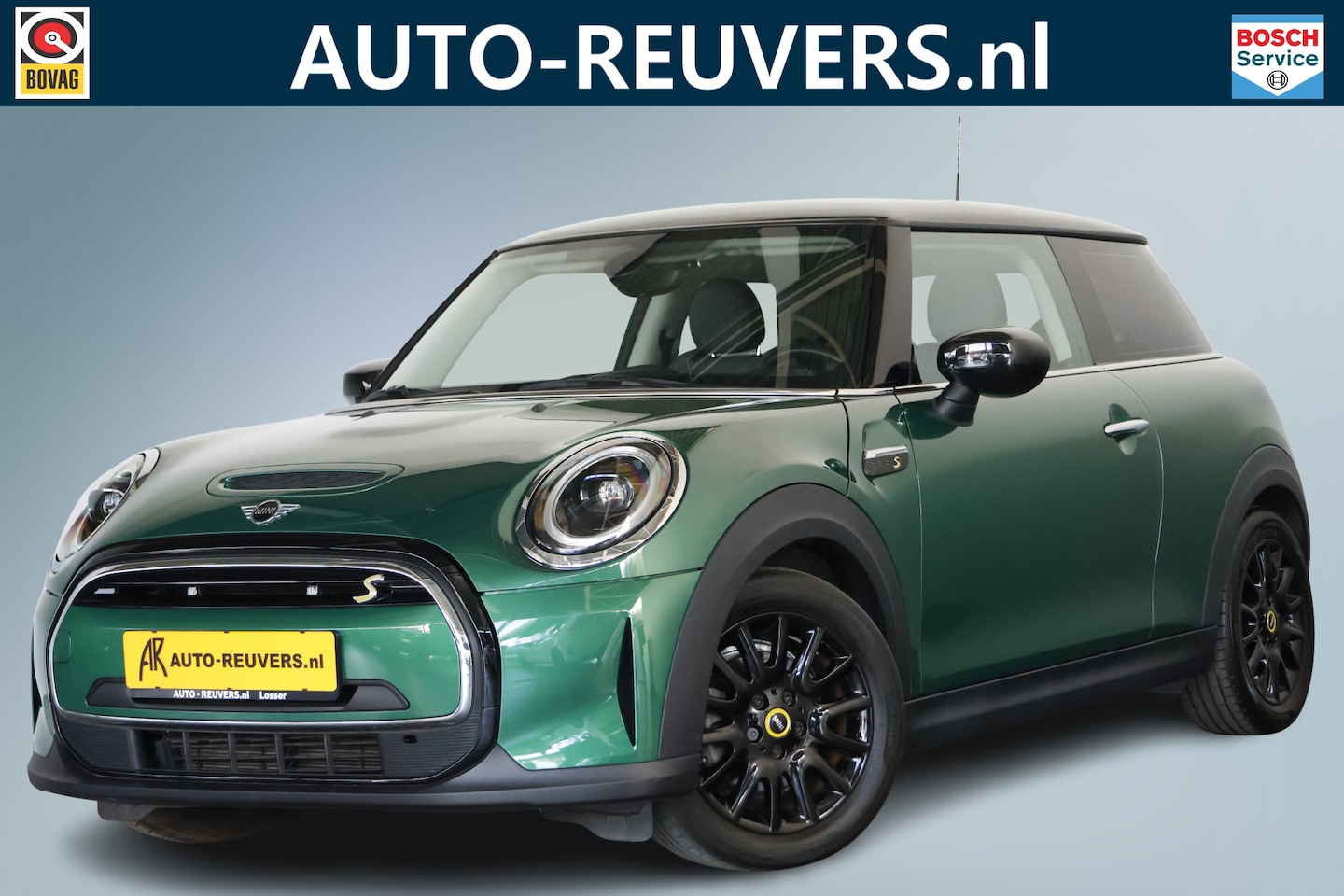 MINI Mini-Electric - Cooper Collection 33 kWh / LED / Navi / CarPlay / Cruisecontrol - AutoWereld.nl