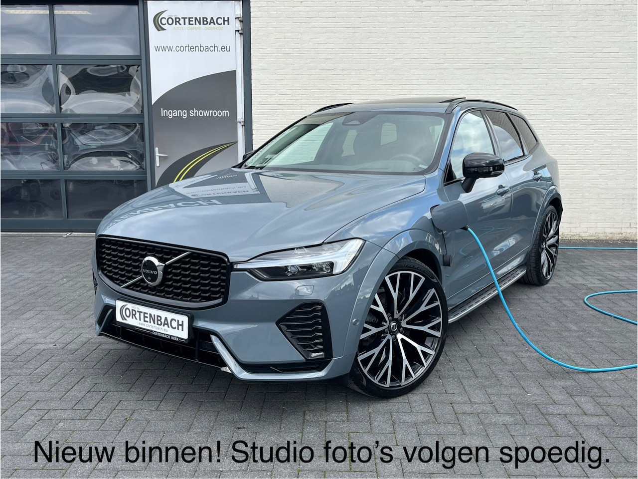 Volvo XC60 - 2.0 T8 Plug-in hybrid AWD Ultimate Dark | HEICO SPORTIV | Luchtvering | Panorama dak | Ada - AutoWereld.nl