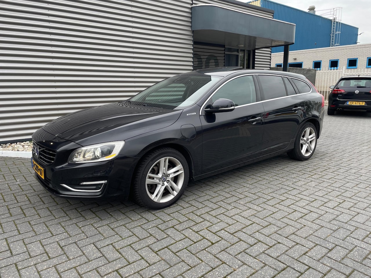 Volvo V60 - 2.4 D6 AWD Plug-In Hybrid Summum 2.4 D6 AWD Plug-In Hybrid Summum - AutoWereld.nl