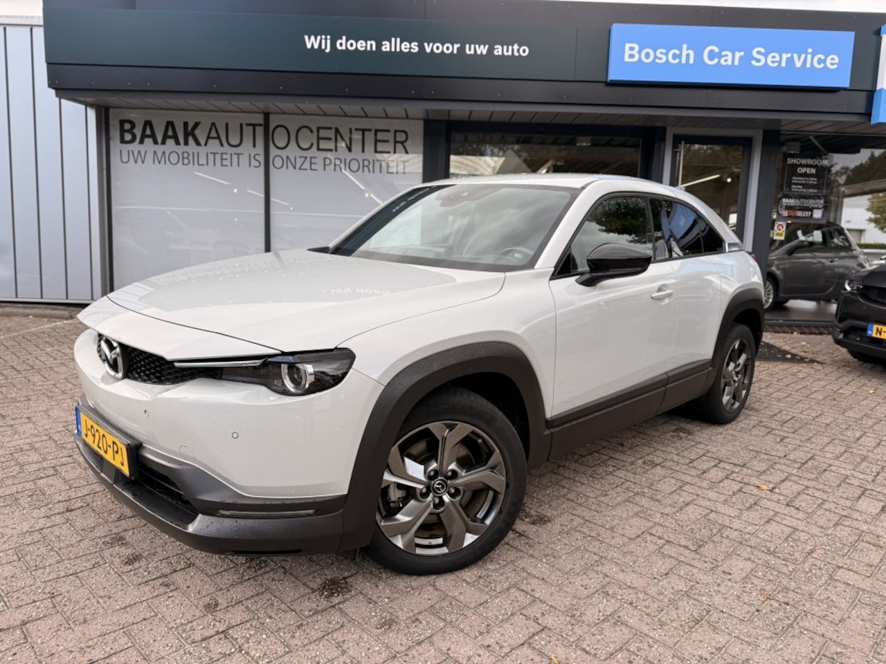 Mazda MX-30 - e-SkyActiv 145 1stEd - AutoWereld.nl