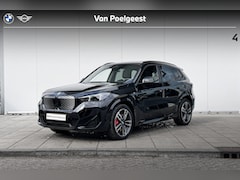 BMW iX1 - eDrive20 M-Sport / Adaptieve LED / Harman Kardon / Parking Plus / 19"