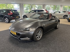 Mazda MX-5 - 1.5 SkyActiv-G 132 Luxury super lage km stand