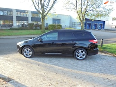 Ford Focus Wagon - 1.0 EcoBoost Champions League Edtion