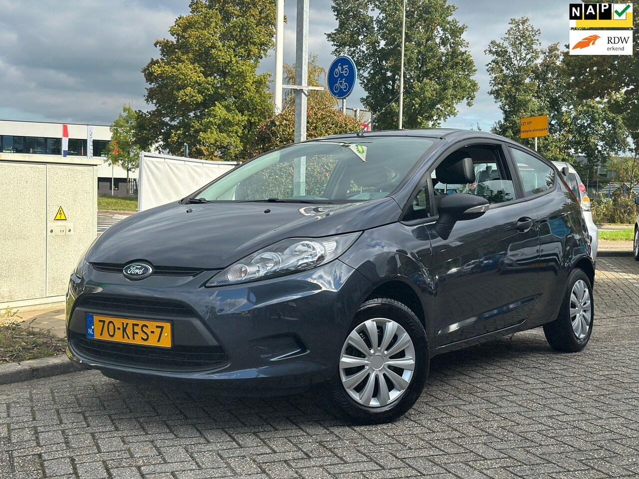 Ford Fiesta - 1.25 Limited 1e eigenaar - AutoWereld.nl