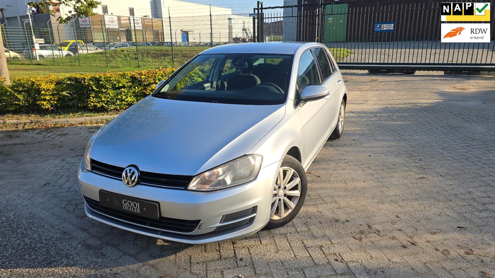 Volkswagen Golf - 1.2 TSI CLIMA NAVI - AutoWereld.nl