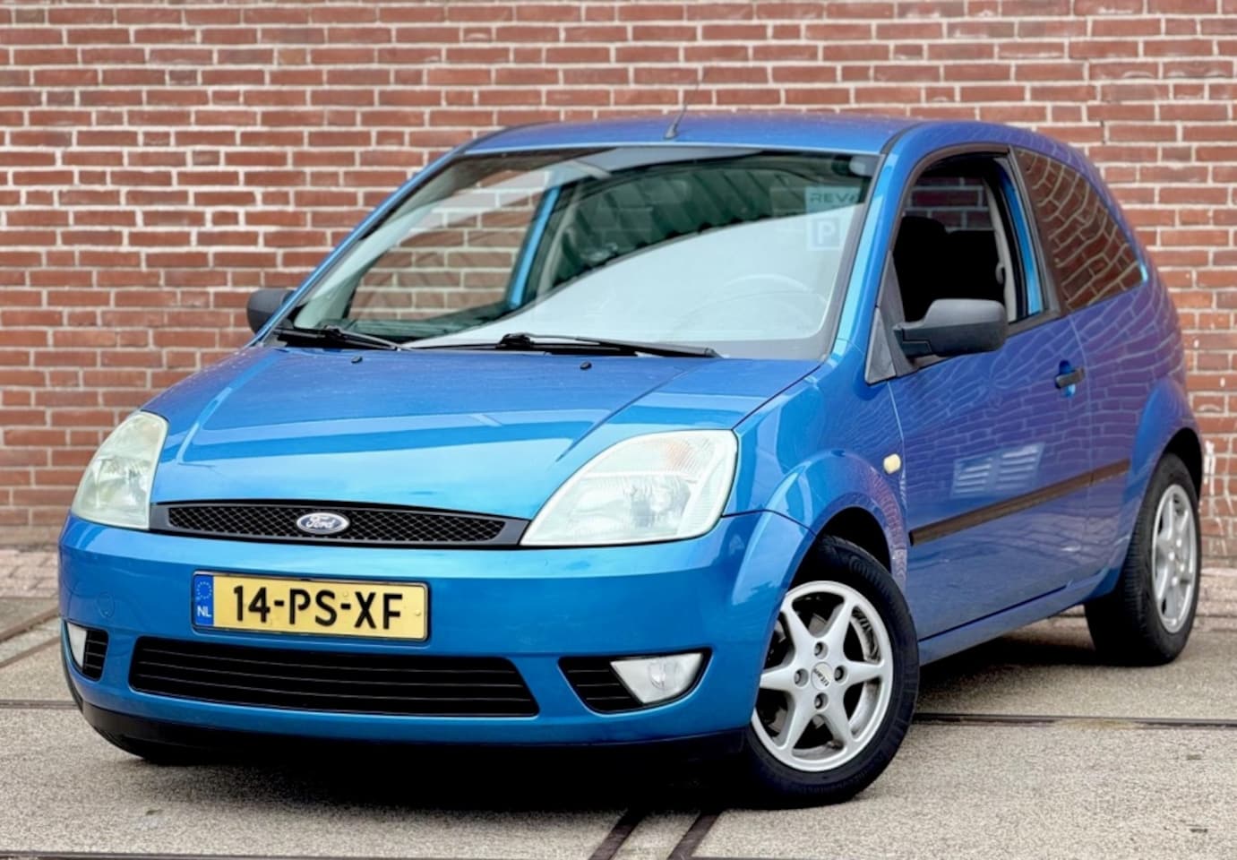 Ford Fiesta - 1.6-16V Futura 1.6-16V Futura - AutoWereld.nl