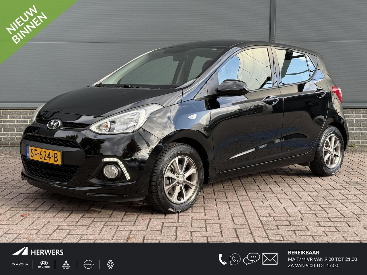 Hyundai i10 - 1.0i i-Motion Comfort Plus / Dealer Onderhouden / Stoel+Stuur Verwarming / 14'' LM Velgen - AutoWereld.nl