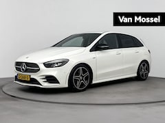 Mercedes-Benz B-klasse - 180 Launch Edition | Automaat | AMG Pakket | Achteruitrijcamera | Trekhaak |