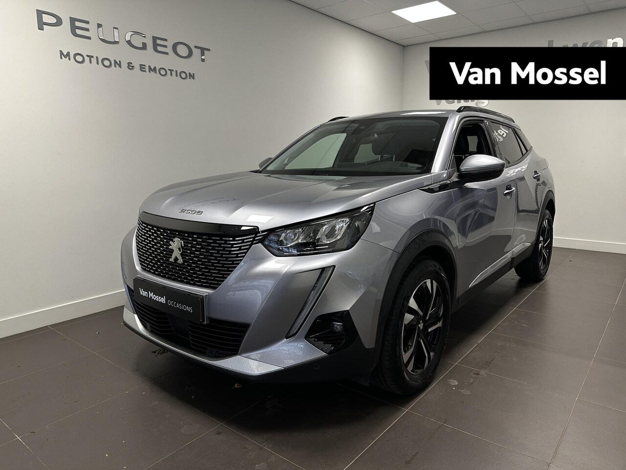 Peugeot 2008 - 1.2 PureTech Allure | Navigatie | Camera | Climate control - AutoWereld.nl