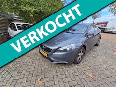 Volvo V40 - 1.6 D2 Kinetic LET OP MOTOR PROBLEEM