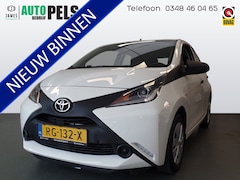 Toyota Aygo - 1.0 VVT-i x-fun 5drs Airco, Elek ramen, Centrale vergrendeling op sleutel, Bluetooth, 126.