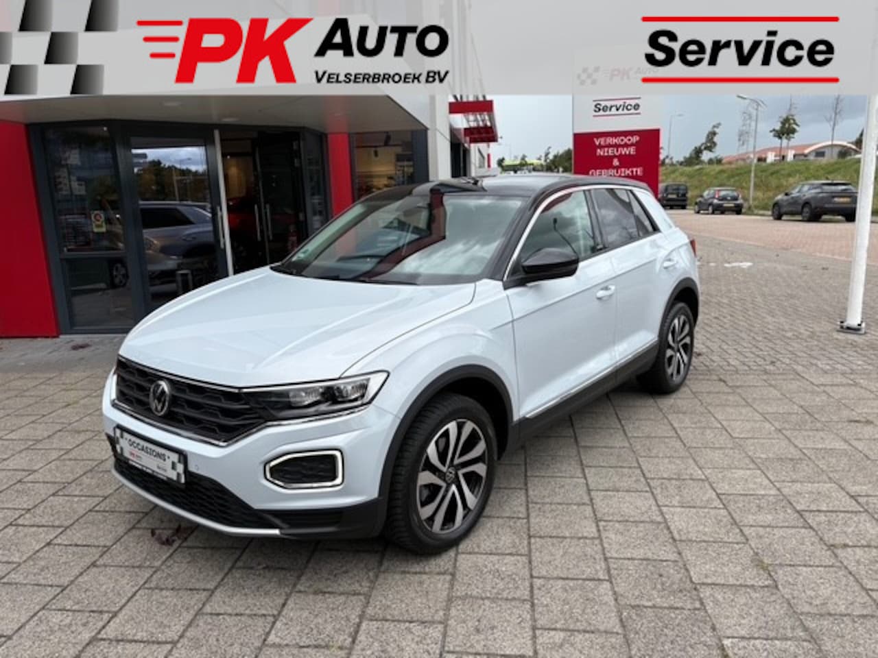 Volkswagen T-Roc - 1.5 TSI Sport Business | Navi | Cruise | 31.023 km Dealeronderhouden - AutoWereld.nl