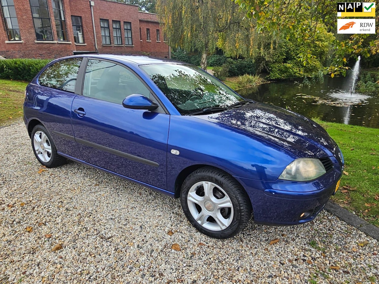 SEAT Ibiza - 1.4-16V Signo 1.4-16V Signo - AutoWereld.nl