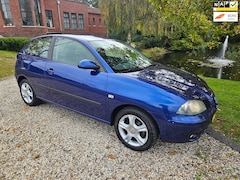 SEAT Ibiza - 1.4-16V Signo AIRCO *apk:10-2026