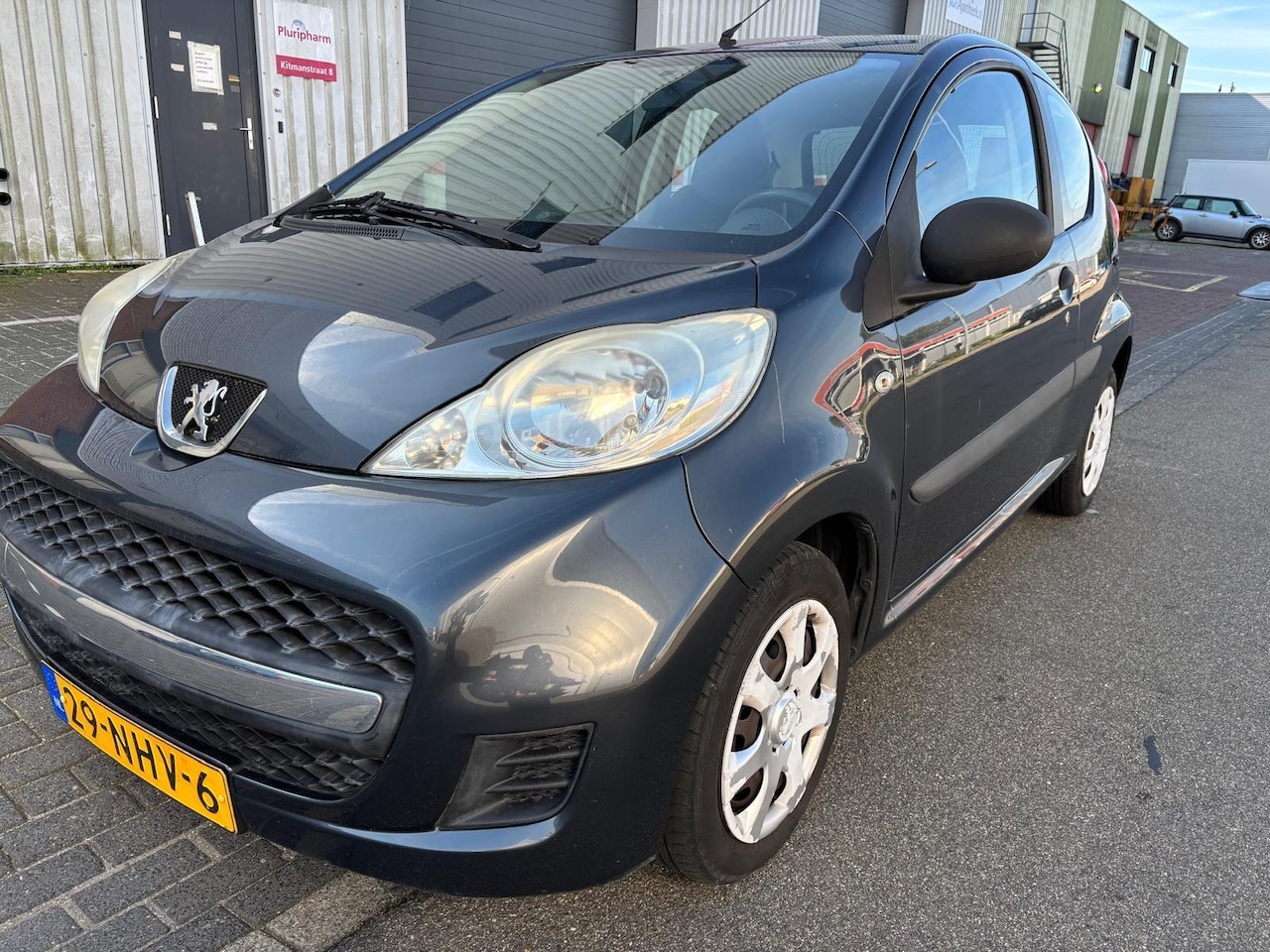 Peugeot 107 - 1.0-12V XR / APK / Radio cd - AutoWereld.nl