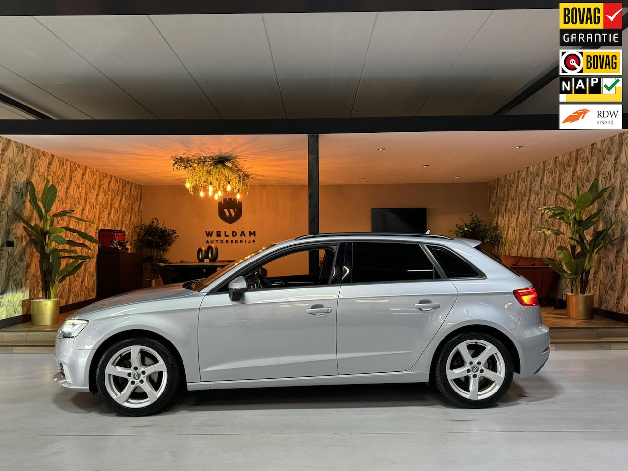 Audi A3 Sportback - 1.5 TFSI CoD Sport Garantie StoelVW Cruise Navi PDC Clima Dab Led Rijklaar - AutoWereld.nl