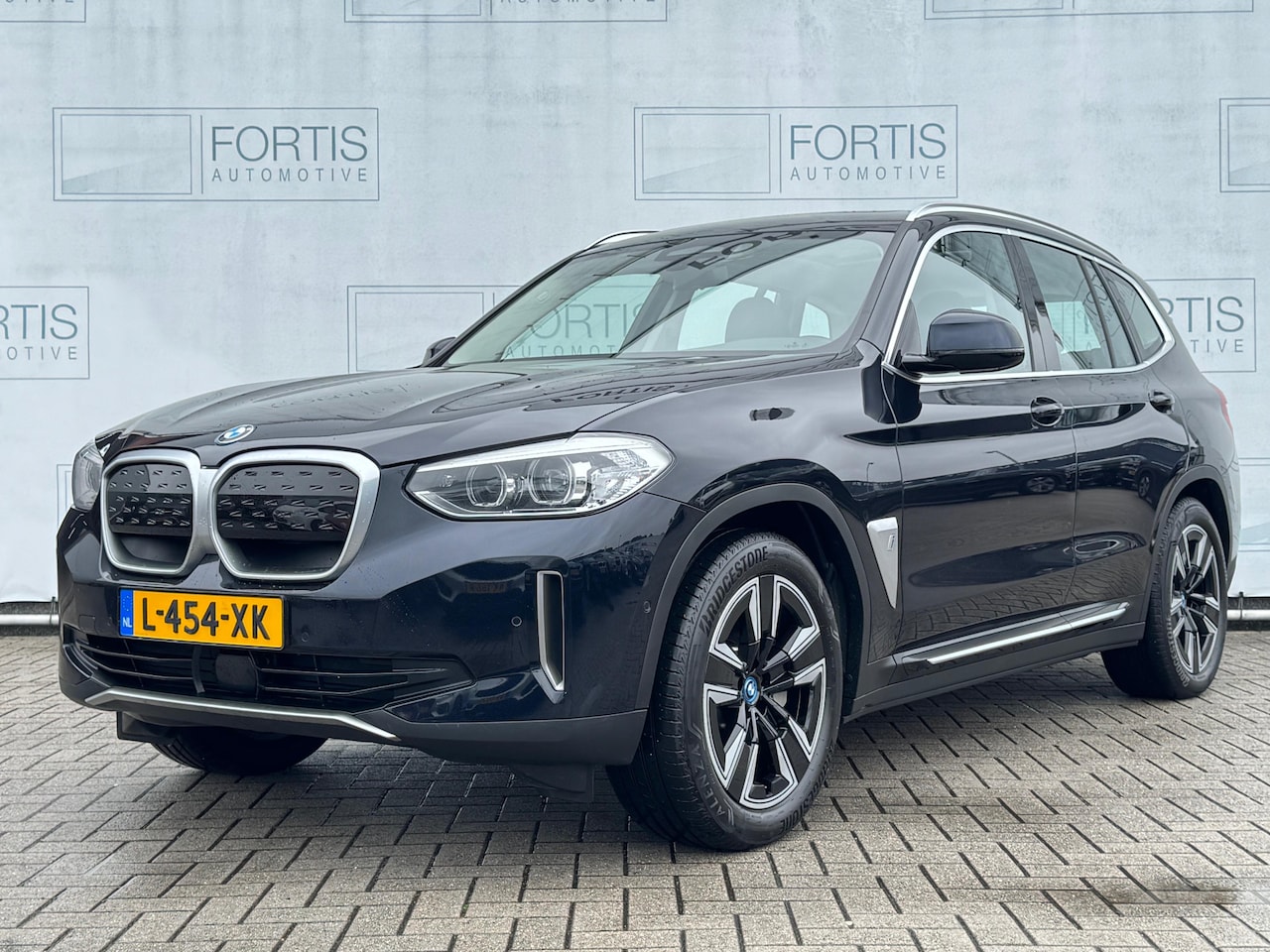 BMW iX3 - Executive 80 kWh NL-AUTO | SOH 98% - AutoWereld.nl